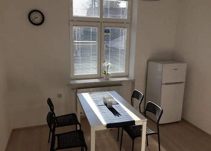 Apartma Delavska アパート *